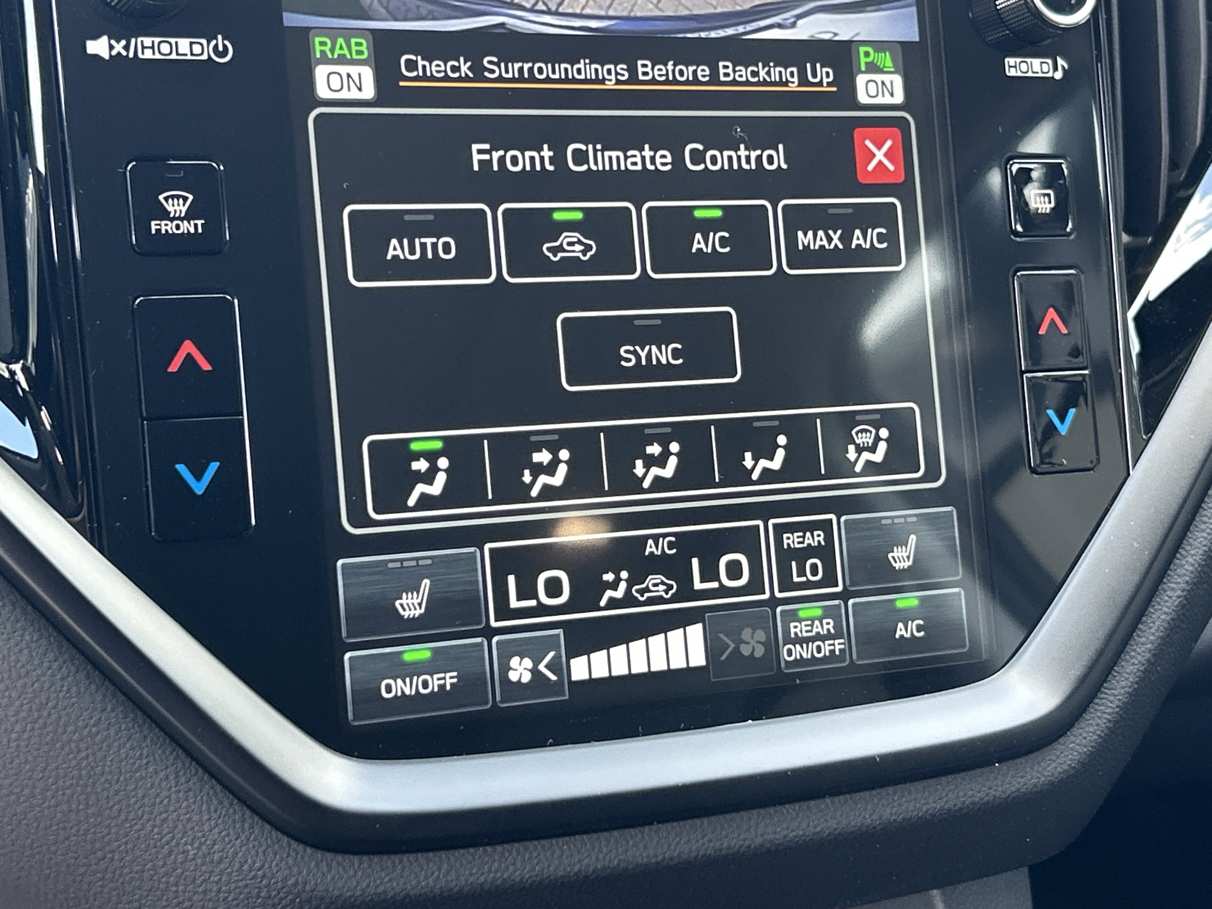 2025 Subaru Ascent Onyx Edition photo 3