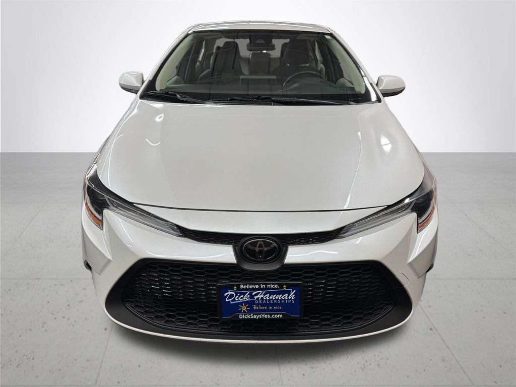 2022 Toyota Corolla LE photo 10