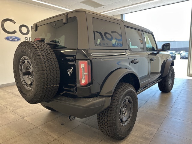 2025 Ford Bronco Badlands photo 4