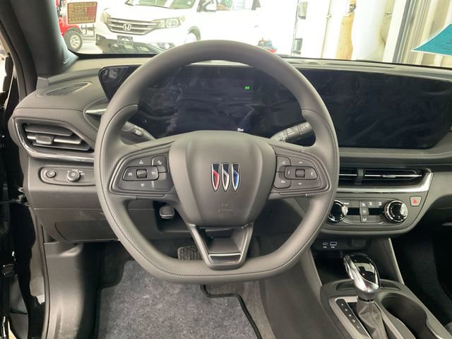 2025 Buick Envista Preferred photo 16