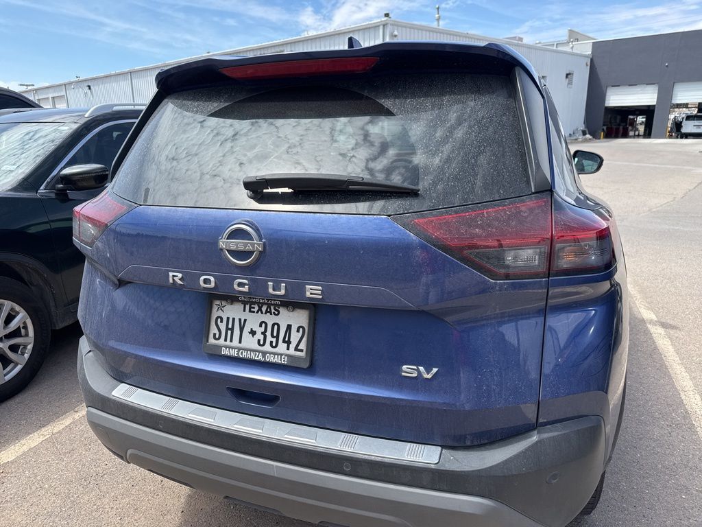 2023 Nissan Rogue SV photo 8