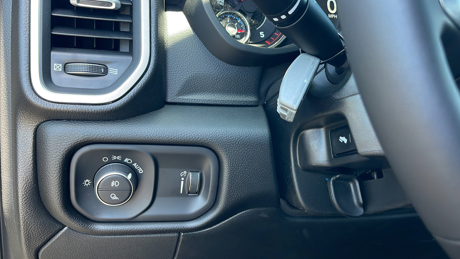 2024 Ram 3500 Big Horn photo 22