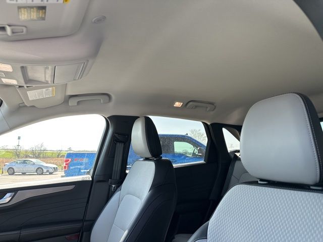 2025 Ford Escape Plug-In Hybrid Base photo 13