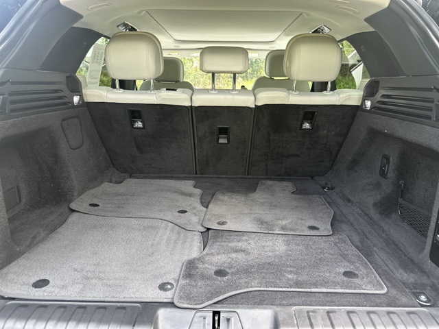 2023 Land Rover Range Rover Sport SE photo 18