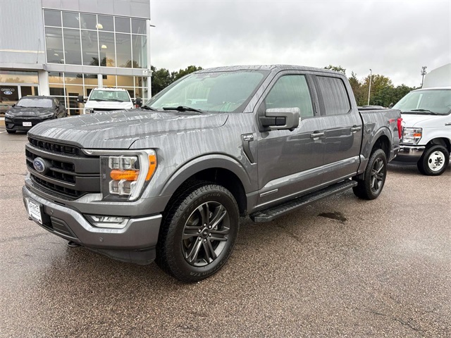 Used 2022 Gray Metallic Ford Lariat image 6
