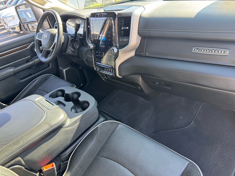 2024 Ram 2500 Laramie photo 24