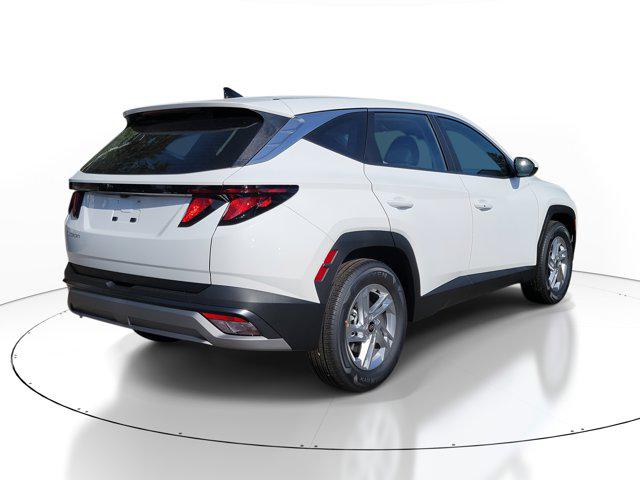 2026 Hyundai Tucson SE photo 4