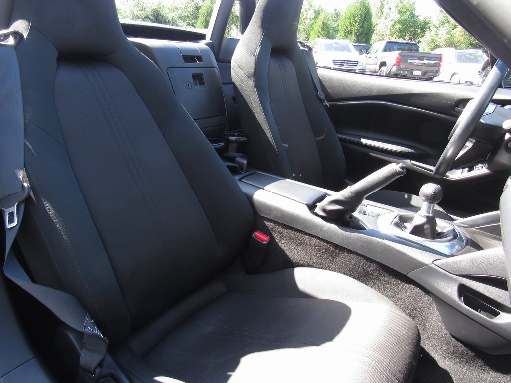 2020 Mazda MX-5 Miata Miata Sport photo 14