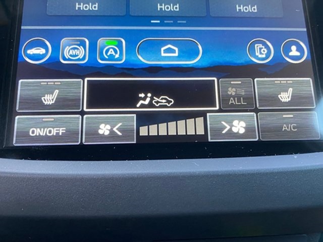 2025 Subaru Forester Premium photo 8