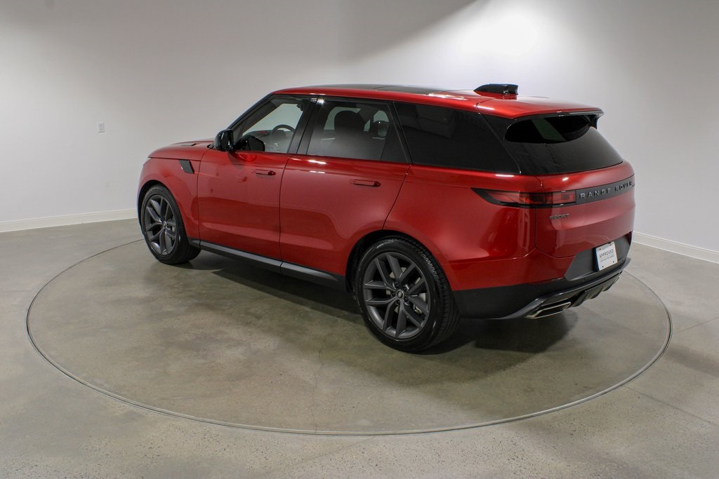 2025 Land Rover Range Rover Sport SE photo 3