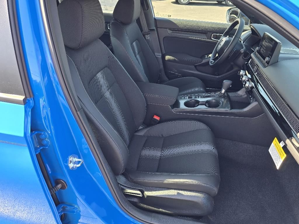 2026 Honda Civic Sport photo 8