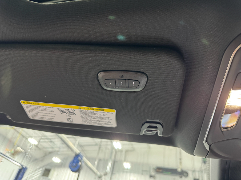 2025 Jeep Wagoneer Series II Carbide photo 37