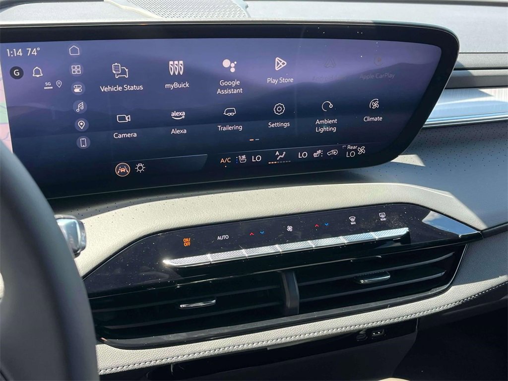 2025 Buick Enclave Avenir photo 27