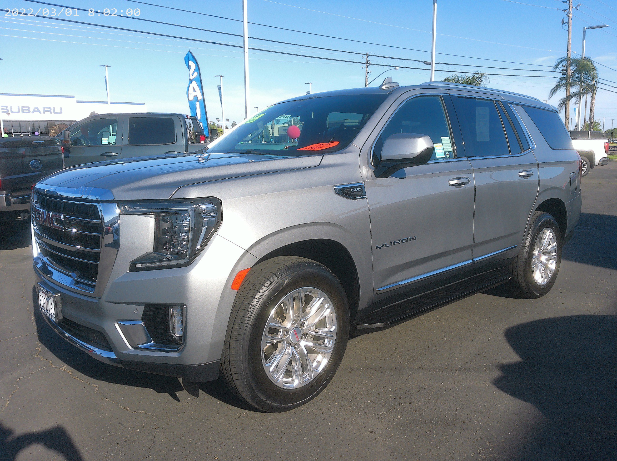 2023 Gmc Yukon SLT photo 3
