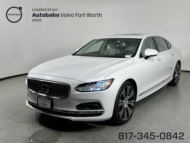 2022 Volvo S90