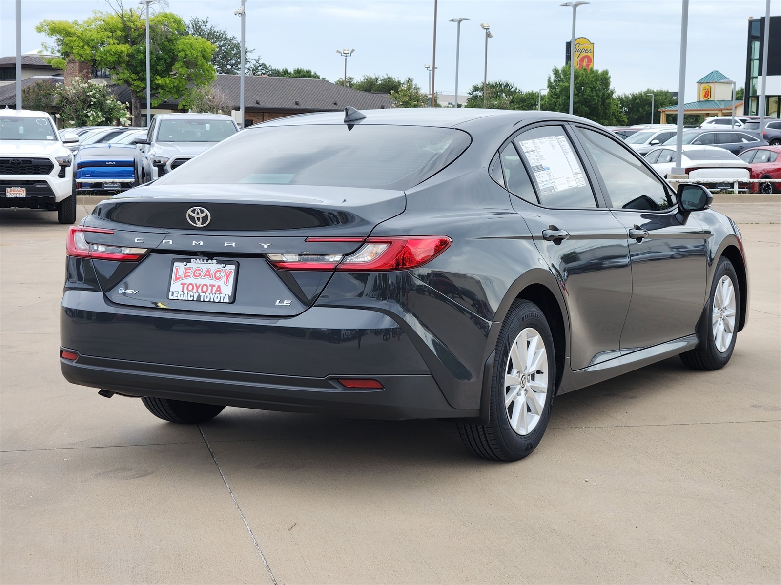 2025 Toyota Camry LE photo 3