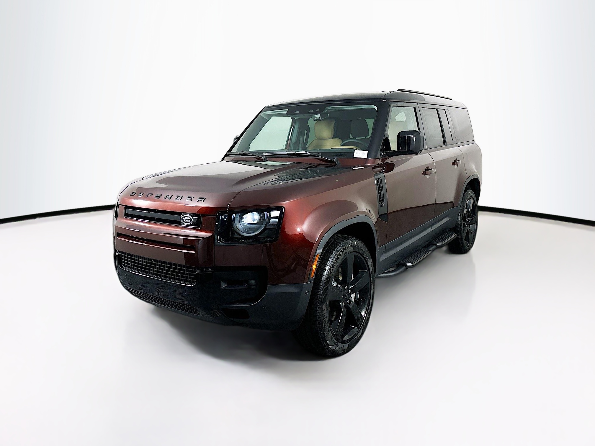 2026 Land Rover Defender S's photo