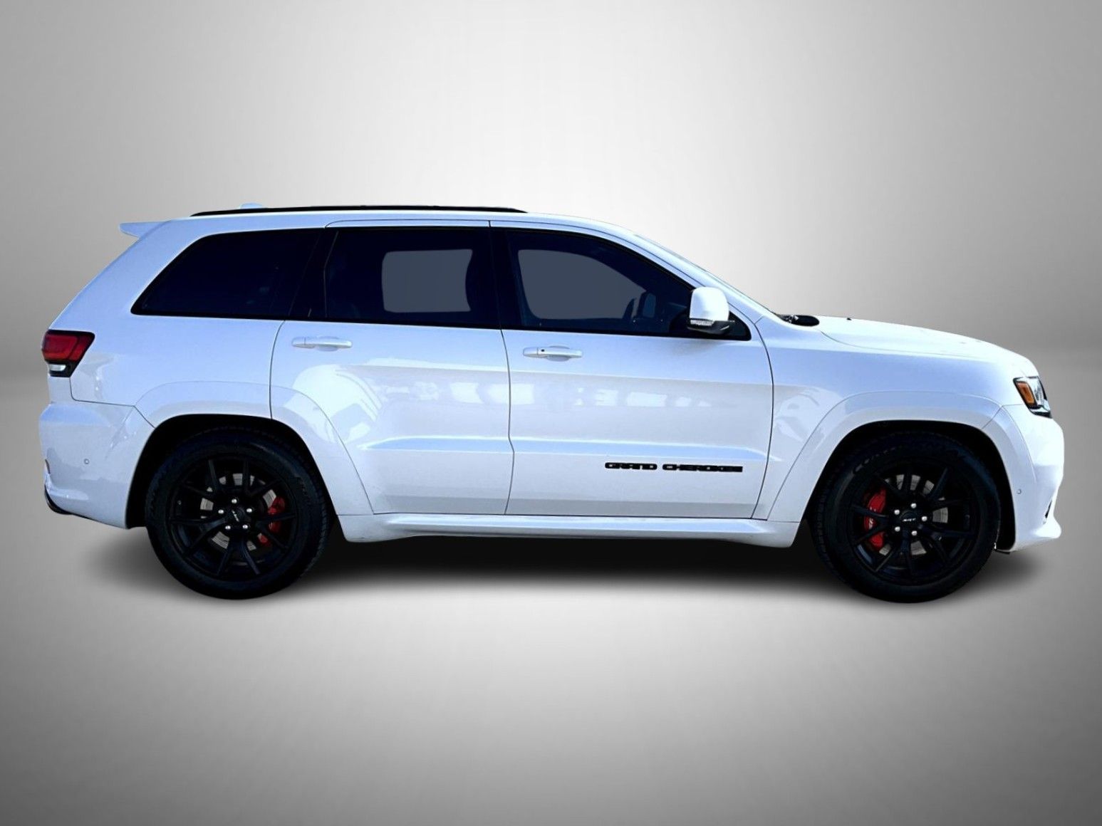 2021 Jeep Grand Cherokee SRT8 photo 4