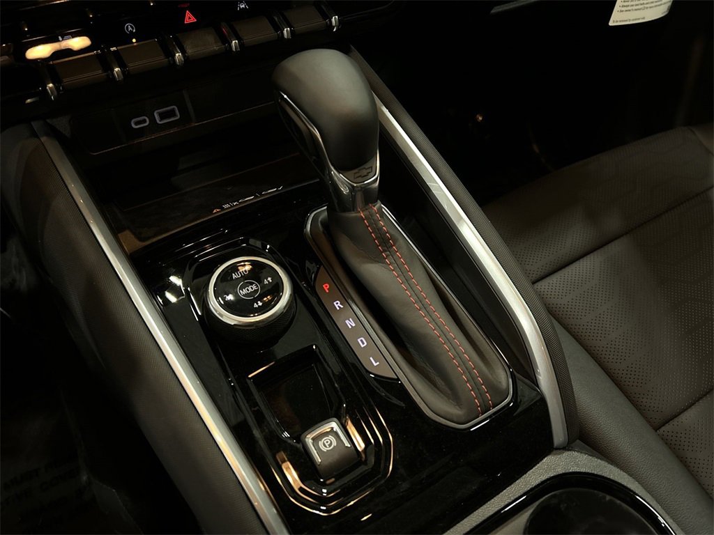 2026 Chevrolet Colorado Z71 photo 21