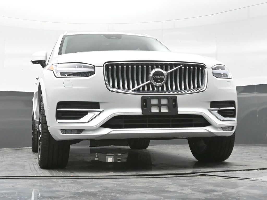 2024 Volvo XC90 Plus photo 18