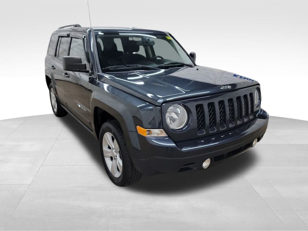 2015 Jeep Patriot Latitude photo 2