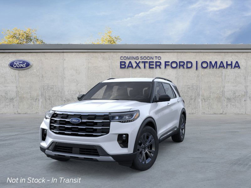 2025 Ford Explorer photo 13