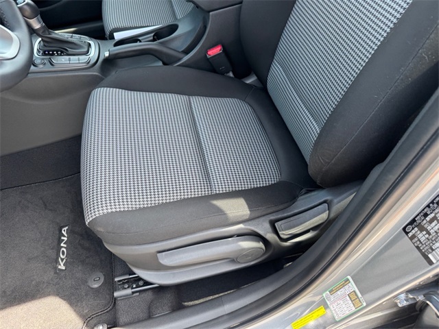 2021 Hyundai Kona SEL photo 6