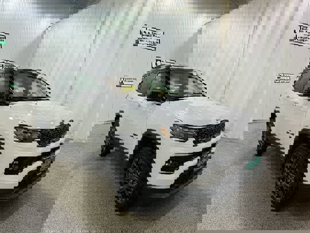 2026 Jeep Compass Limited Altitude's photo