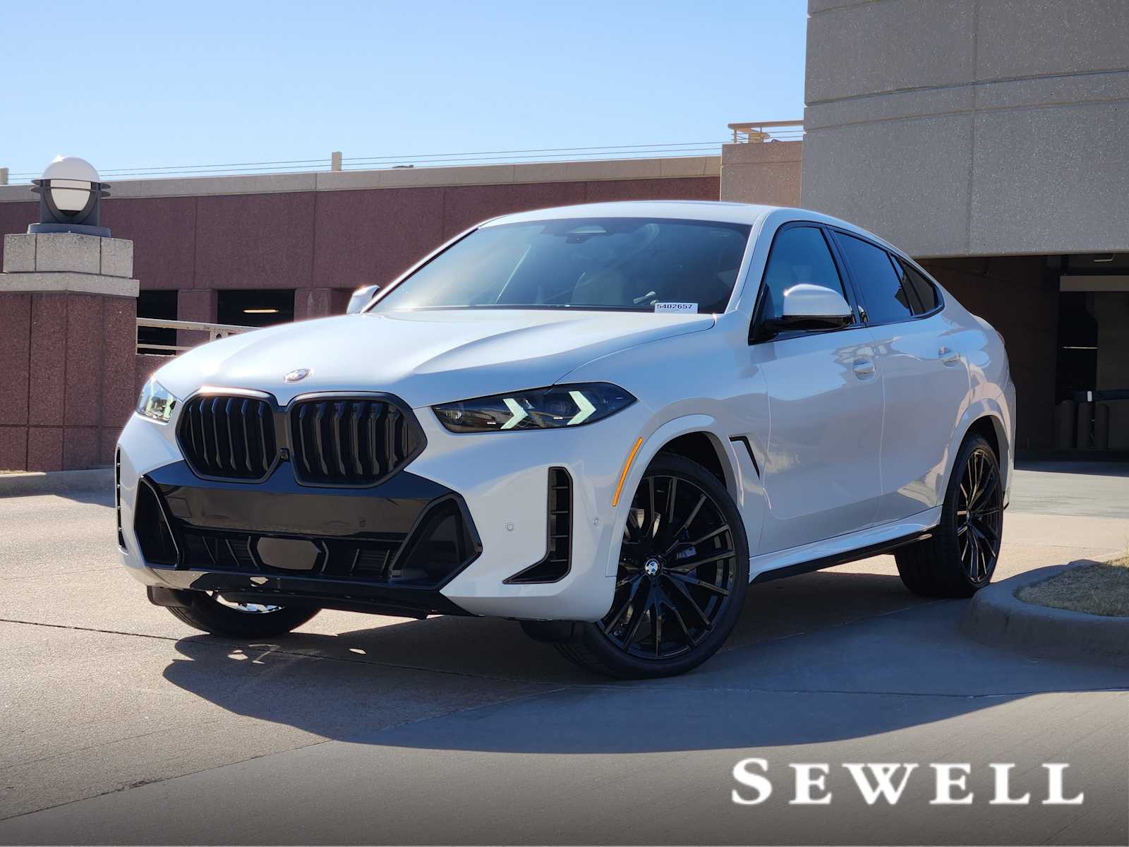 2026 BMW X6 40i's photo