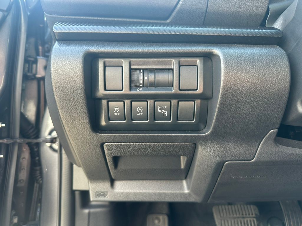 2021 Subaru Crosstrek Premium photo 17