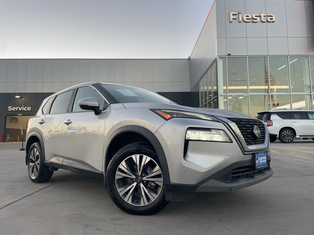 2023 Nissan Rogue SV's photo