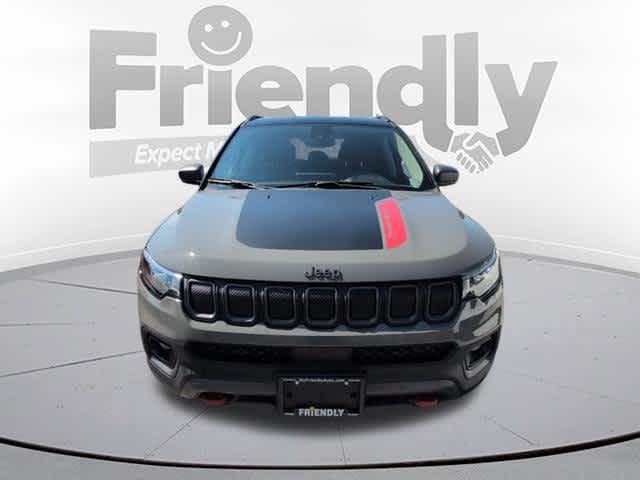 2022 Jeep Compass Trailhawk photo 2