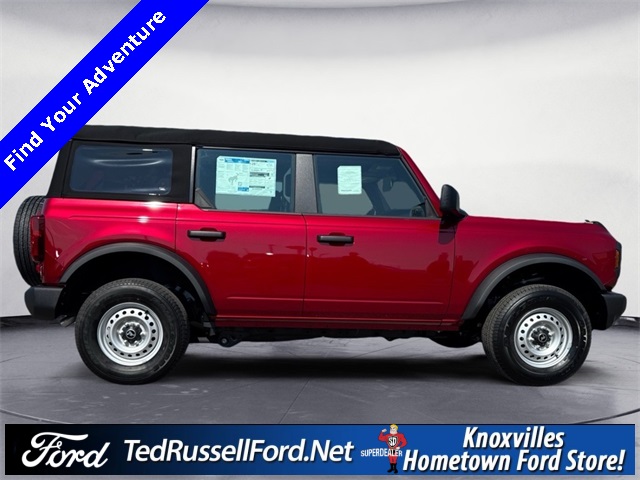 2025 Ford Bronco Base photo 4