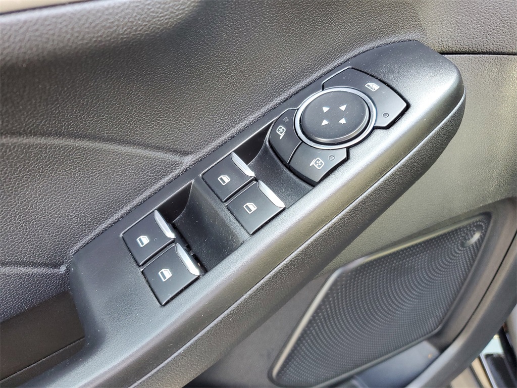 2022 Ford Escape SE photo 21