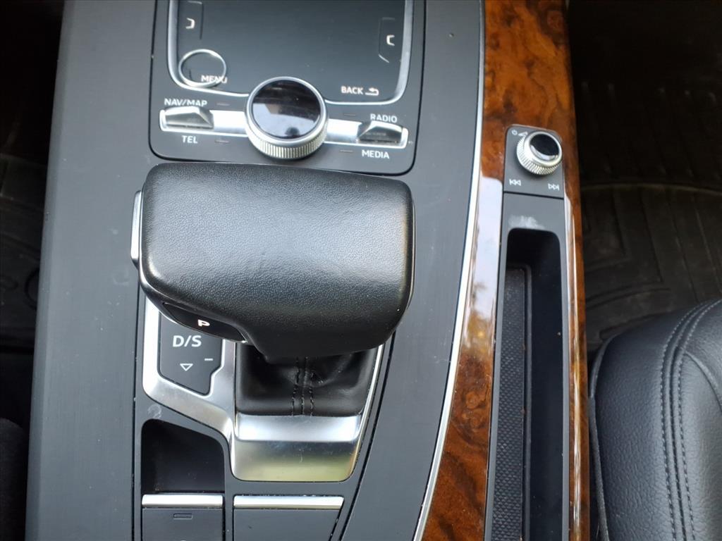 2018 Audi Q5 2.0T Premium Plus photo 22