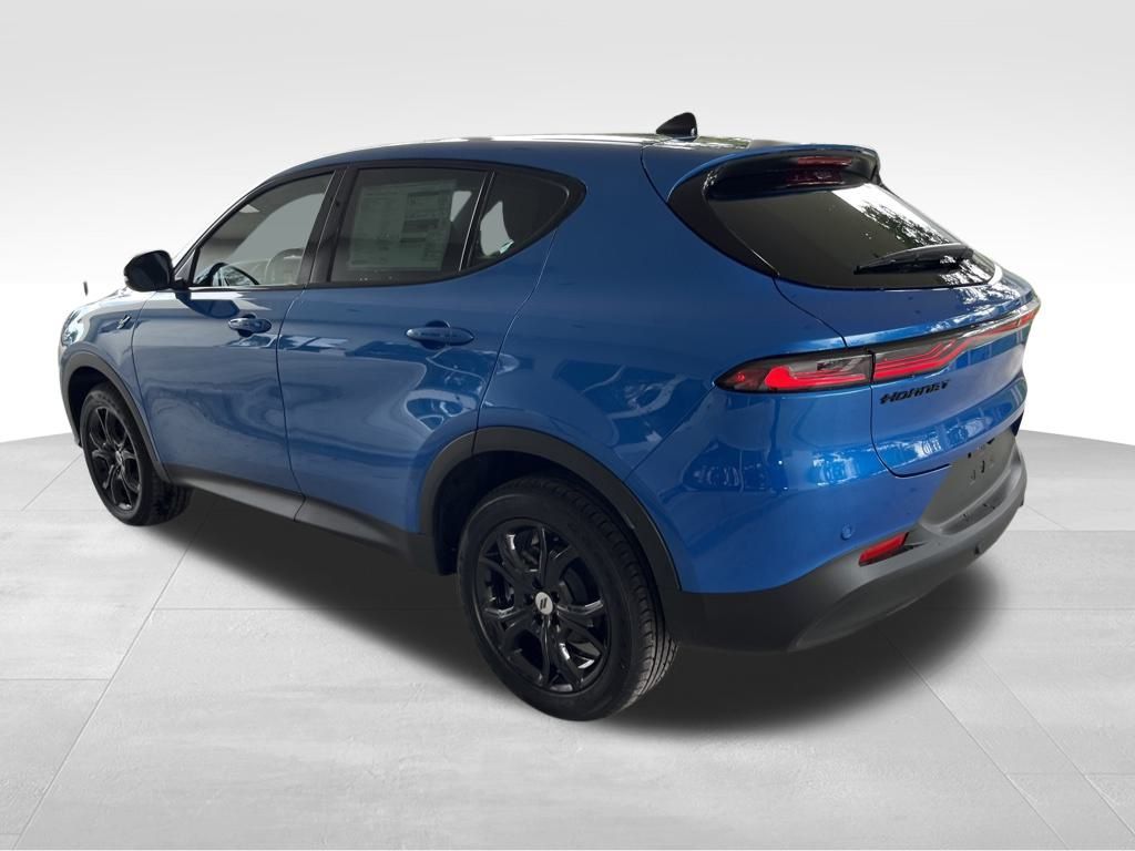 2024 Dodge Hornet GT photo 4