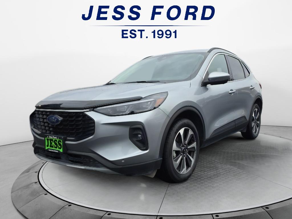 2024 Ford Escape Platinum's photo