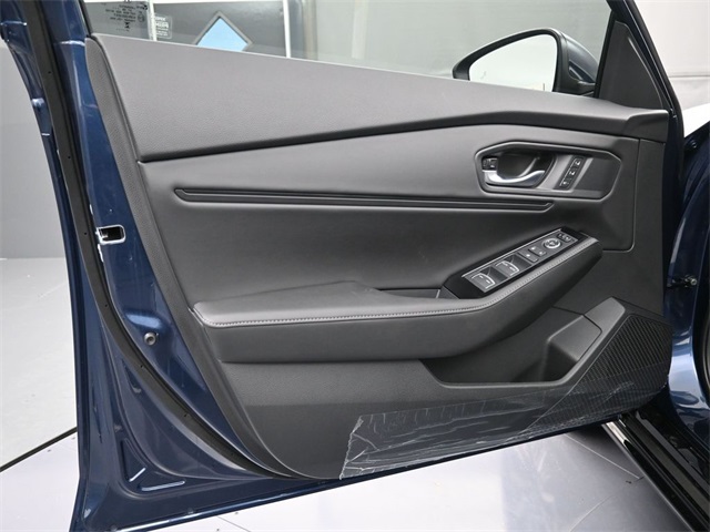 2025 Honda Accord Hybrid Touring photo 2