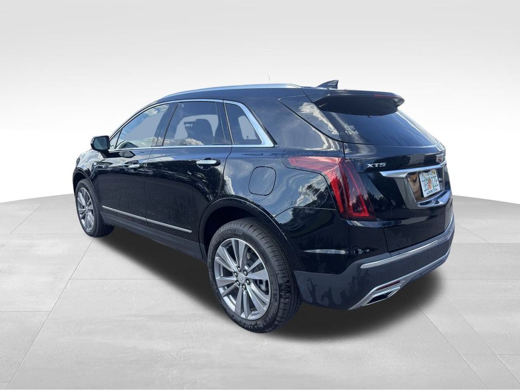 2025 Cadillac XT5 Premium Luxury photo 11