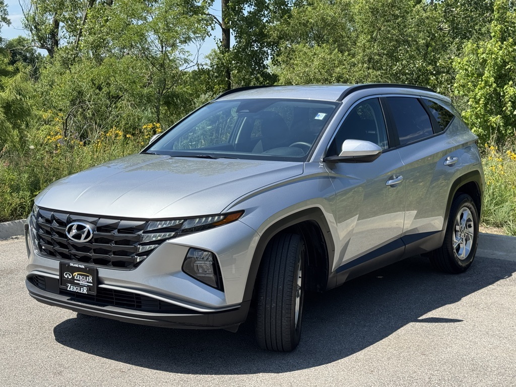 2024 Hyundai Tucson SEL photo 2