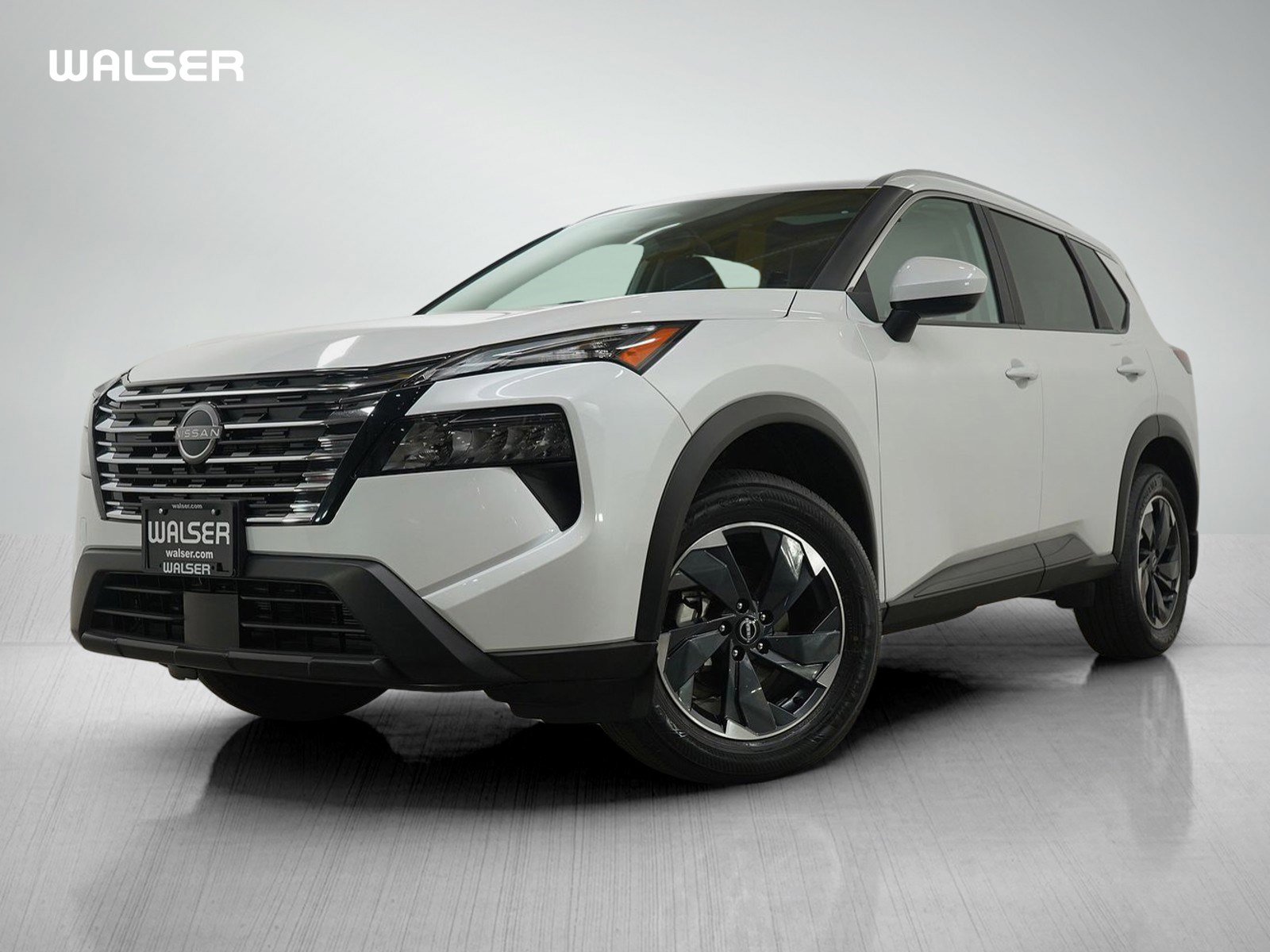 2024 Nissan Rogue SV's photo