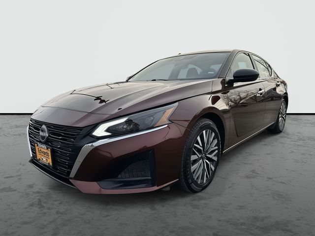 2024 Nissan Altima SV
