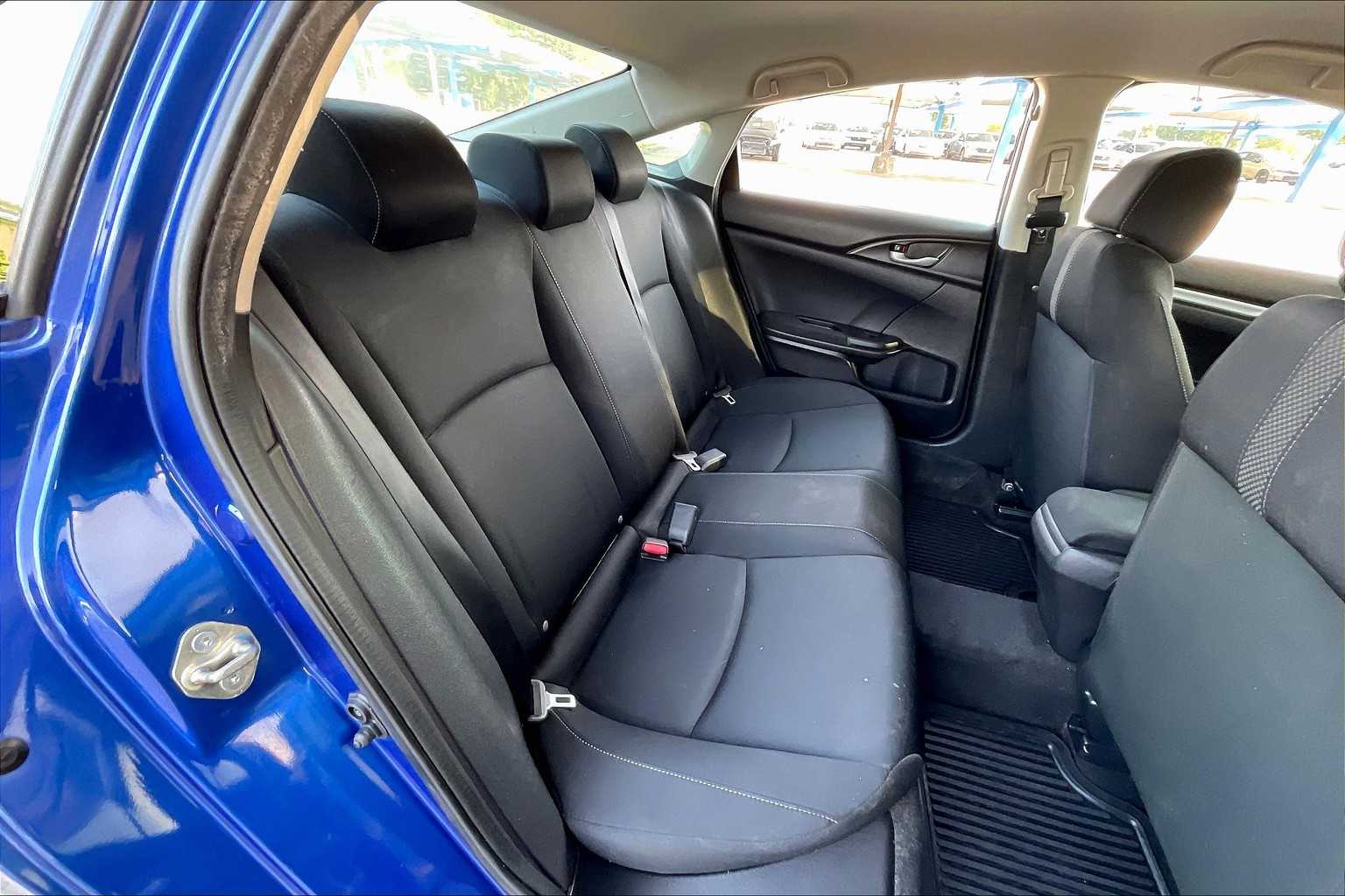 2019 Honda Civic LX photo 18