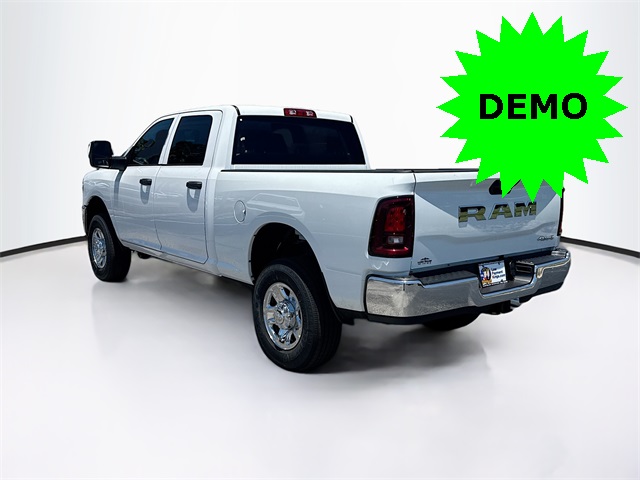 2025 Ram 2500 Tradesman photo 4