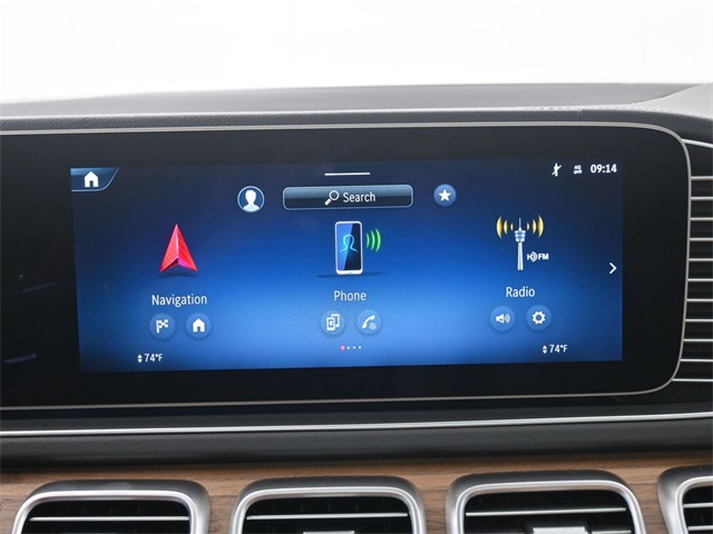 2026 Mercedes Benz GLS 580 4MATIC photo 3