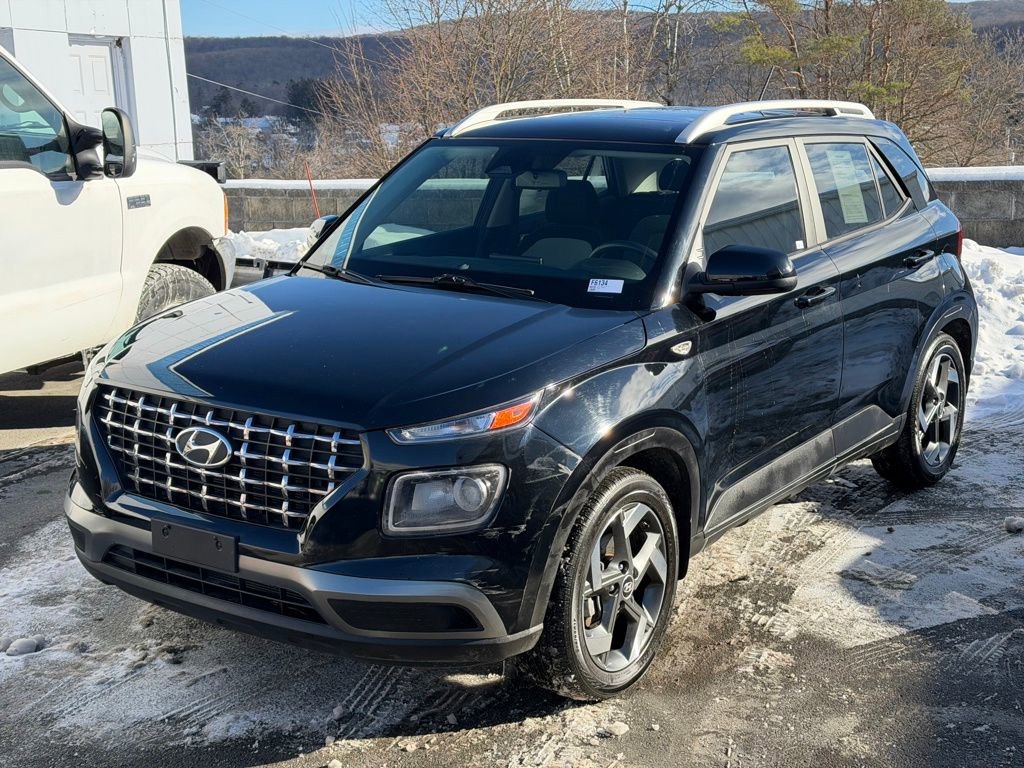 2023 Hyundai Venue SEL