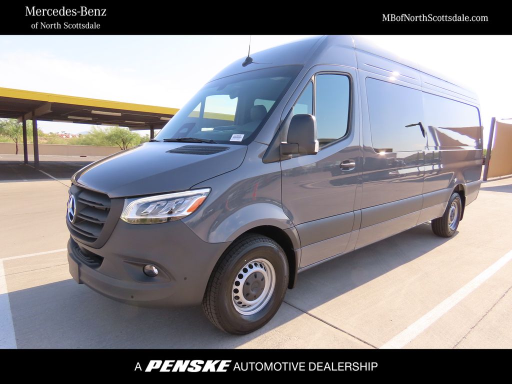 2025 Mercedes-Benz Sprinter Crew Van Base's photo