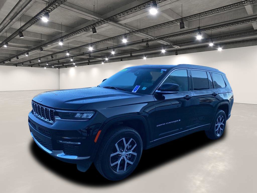 2024 Jeep Grand Cherokee Limited photo 3