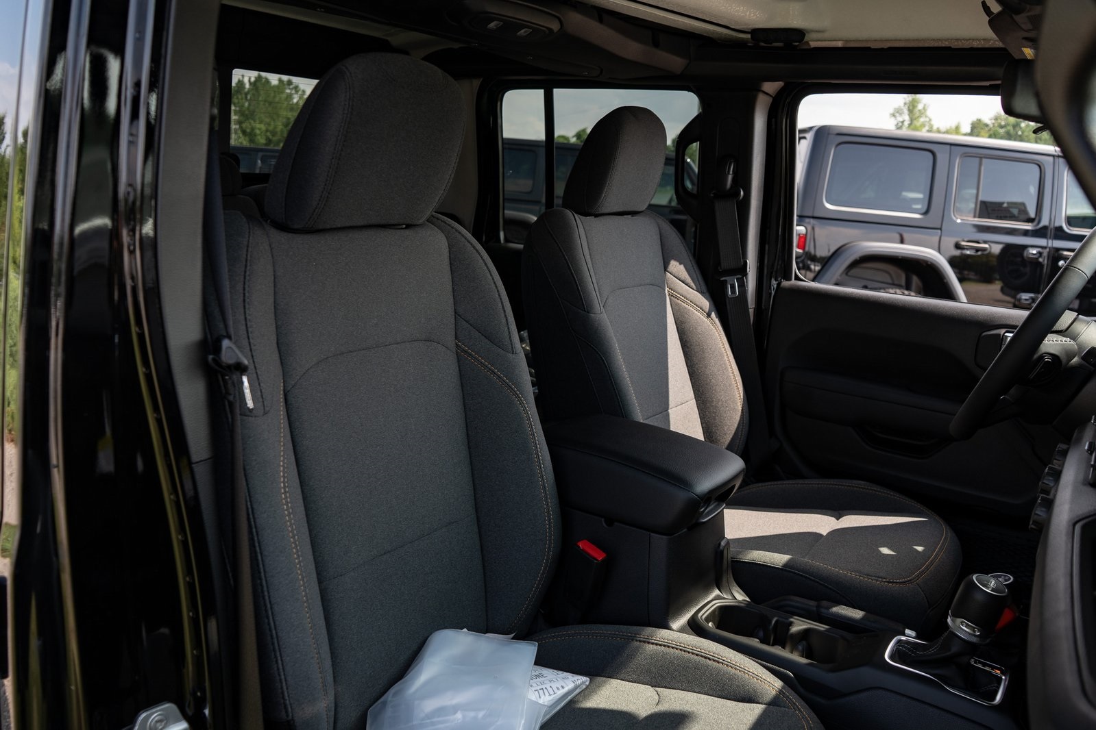 2025 Jeep Gladiator Sport photo 22