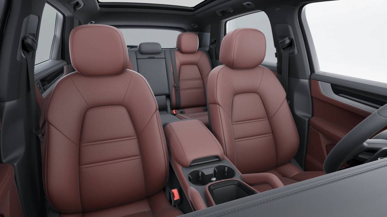 2026 Porsche Cayenne E-Hybrid photo 11